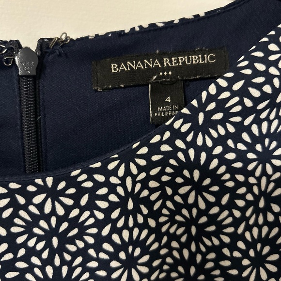 Banana Republic Cold Shoulder Fit and Flare Navy Print Dress - Picture 5 of 6
